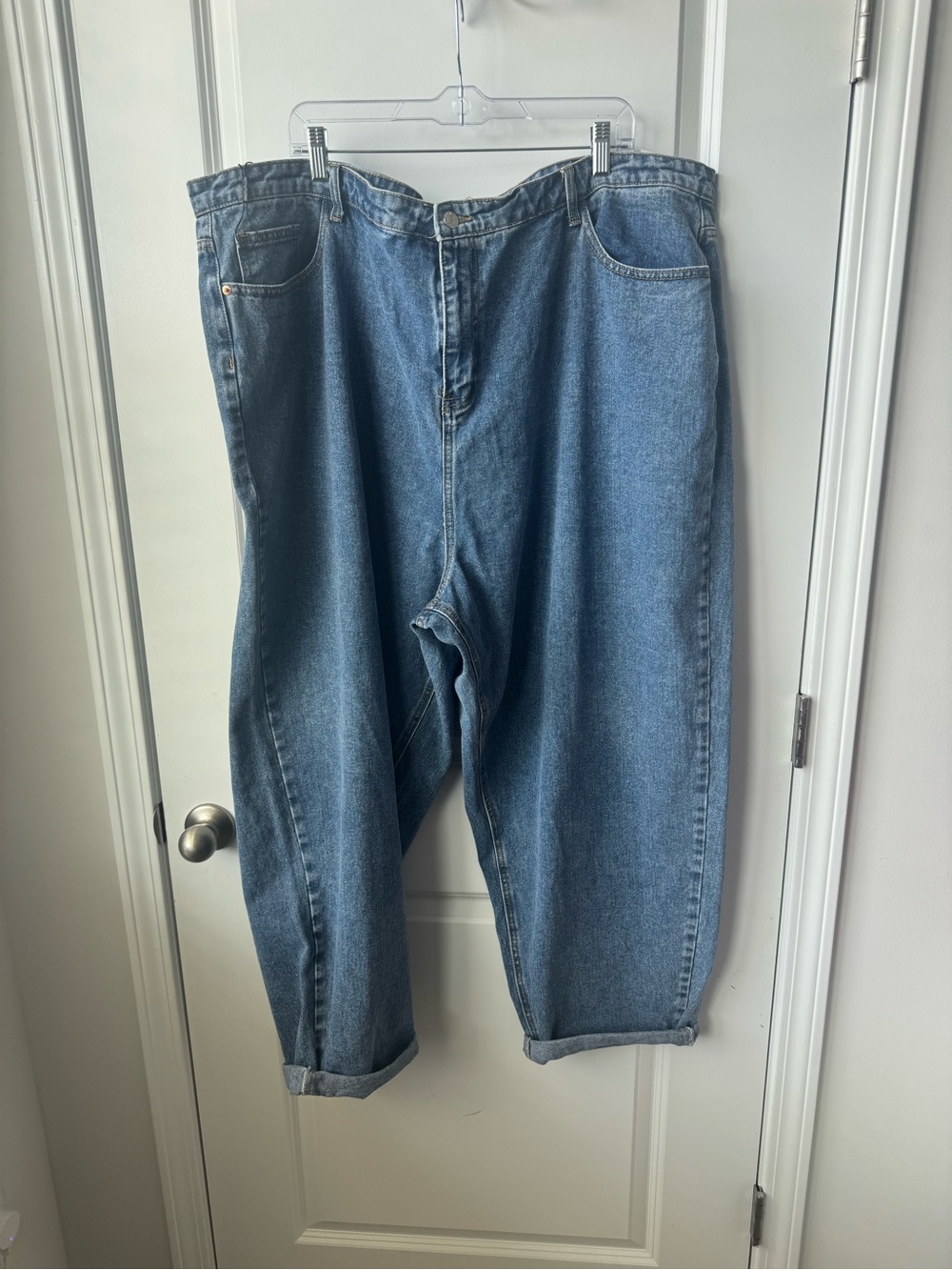 PrettyLittleThing Women's Straight Leg Jeans - Blue 24 NWOT